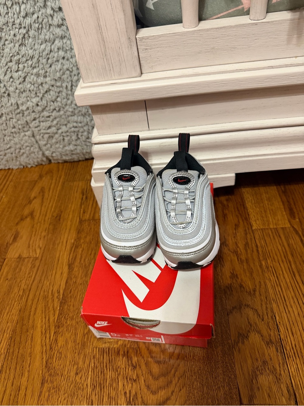 Nike Kids Silver and Black Air Max Style Sneakers